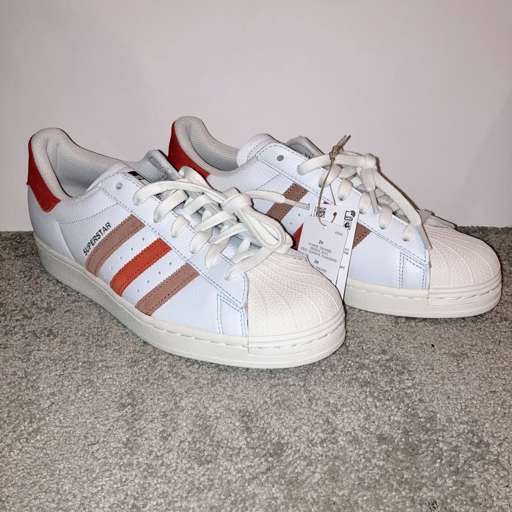Adidas superstars size 10 men’s, Orange and Brown, Brand New
